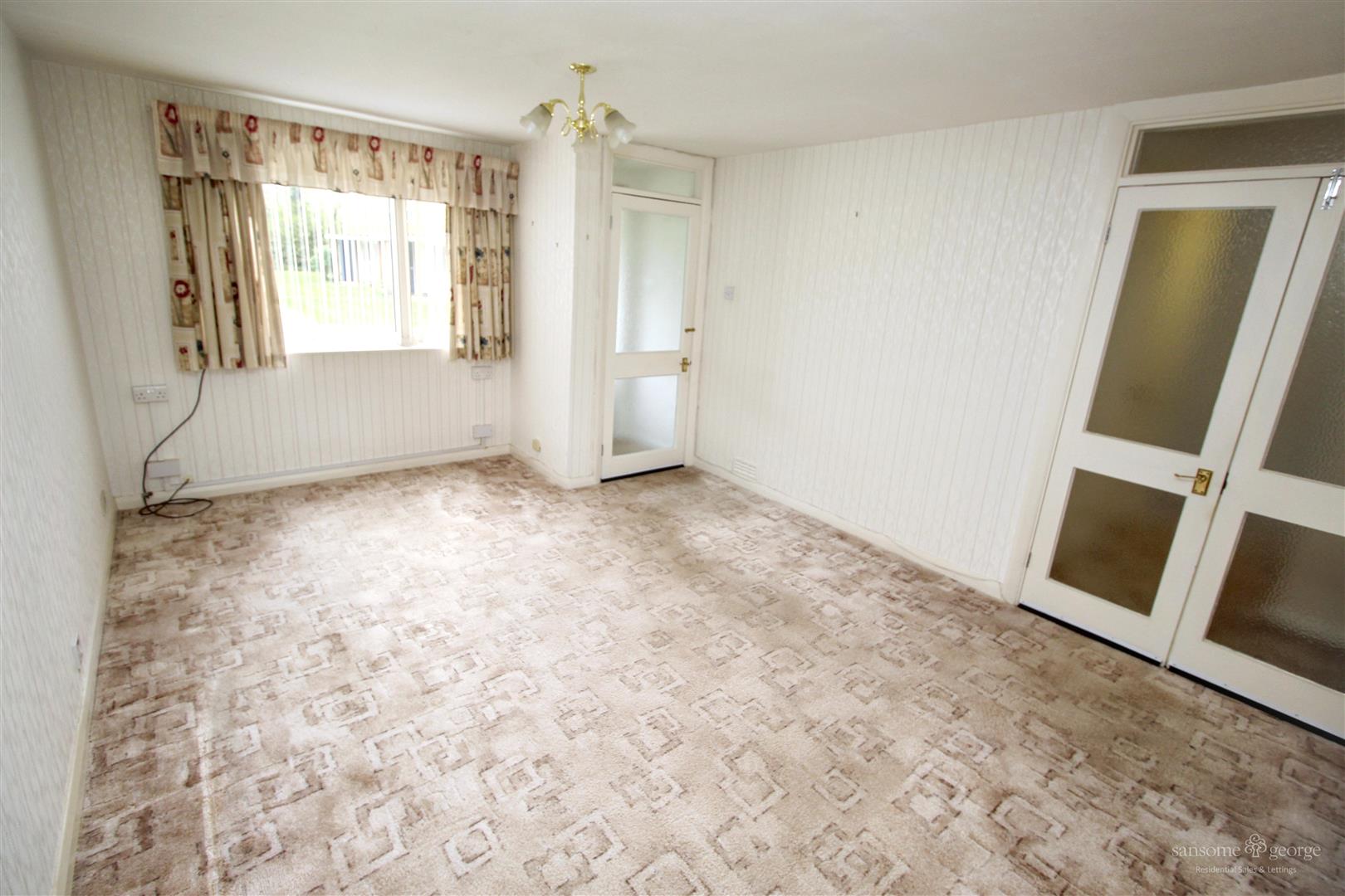 2 bed property in Liebenrood Road, Reading